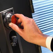 Advanced Locksmith Service Winthrop, MA 617-580-9104 Advanced Locksmith Service Winthrop, MA 617-580-9104 - sb-com-01